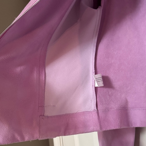 Insight Women's lavender /fuchsia faux suede jacket - Picture 10 of 11
